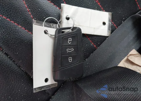 2019 Volkswagen Jetta 1.4T R-Line/1.4T S/1.4T Se from USA, damaged, VIN 3VWC57BU6KM074298